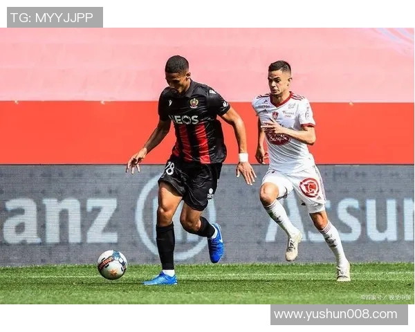 莱比锡红牛与里昂激战正酣比分揭晓引发热议